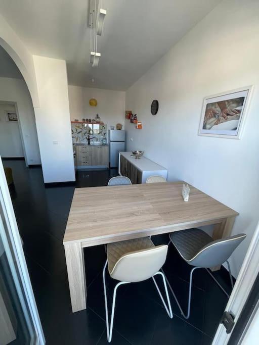 Appartamento Terrazza Bella Vista Cisternino Extérieur photo